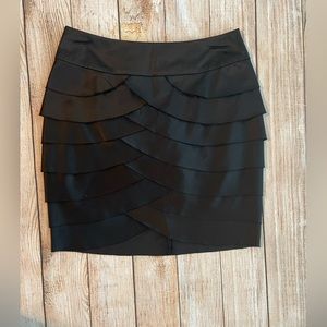 XXI black scalloped skirt. Size small